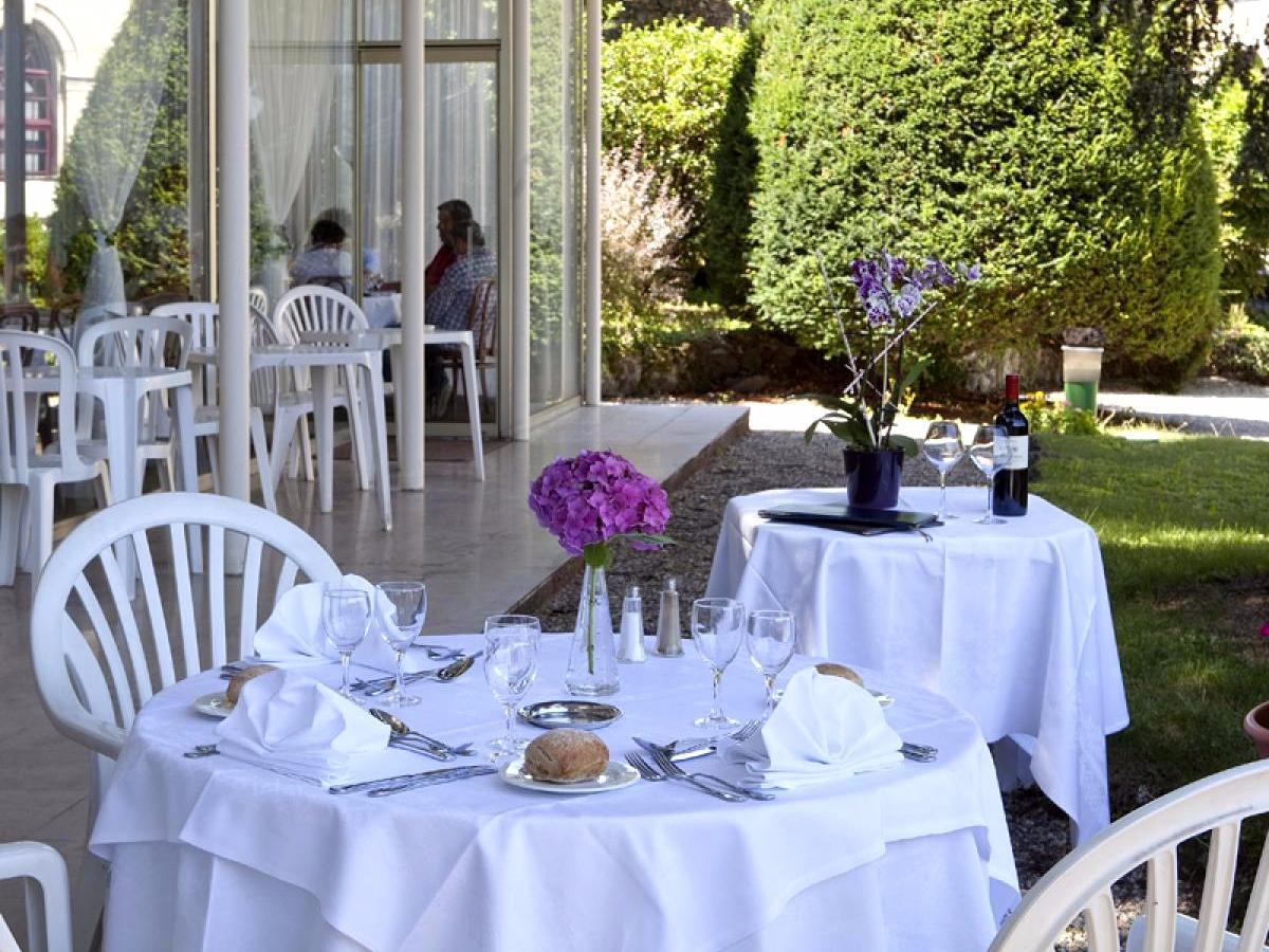 Logis Hotel Royal Saint-Mart Руая Екстер'єр фото